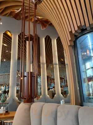 ‪walnut Grove - Dubai Mall‬