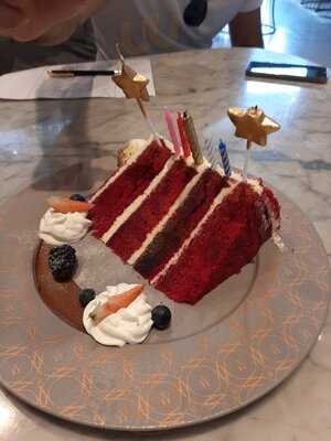 ‪walnut Grove - Dubai Mall‬