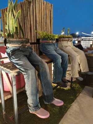 ‪graffiti Burger - Al Khawaneej‬