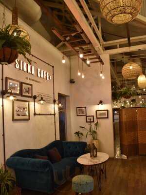 ‪graffiti Burger - Al Khawaneej‬