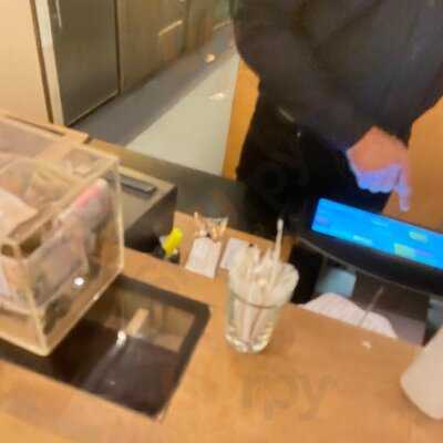 ‪vapiano, The Dubai Mall‬