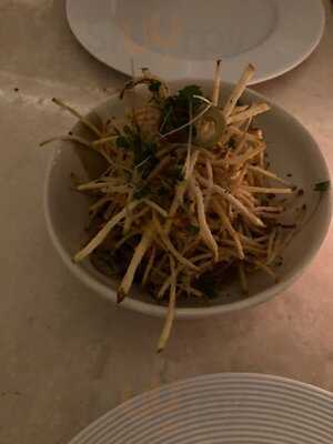 ‪avli By Tashas‬