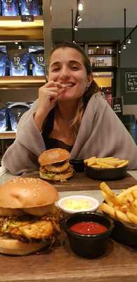 ‪nippon Bottle Company‬