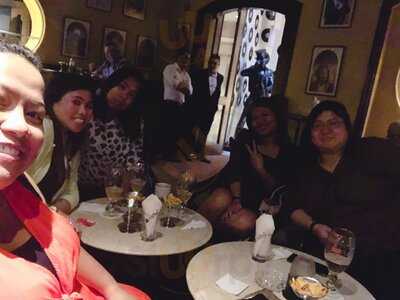 ‪marbles Lobby Bar‬