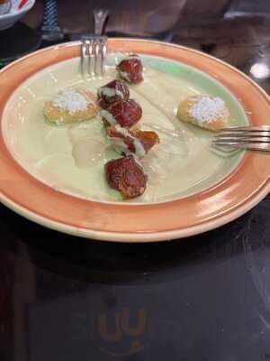 ‪bestoon Samad Restaurant‬