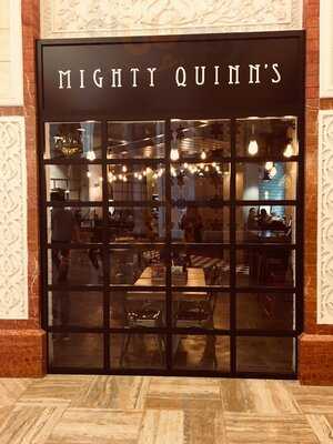 ‪mighty Quinn's Bbq‬