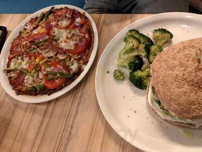 ‪heat - Healthy Eats & Treats‬