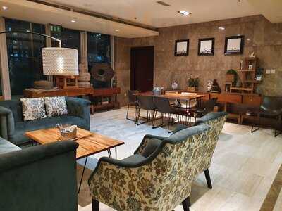 ‪baker's Kitchen Destination Restaurant‬