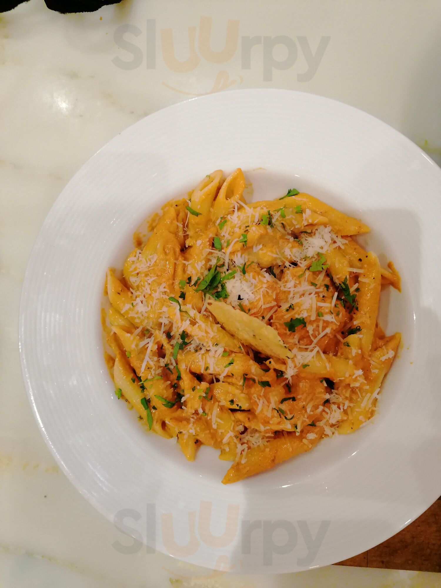 ميتس آند تريز