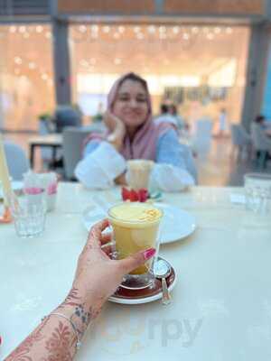 ميتس آند تريز