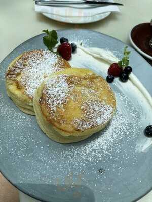 ميتس آند تريز