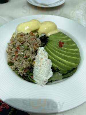 ميتس آند تريز