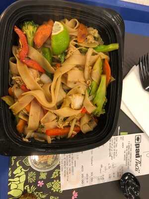‪pad Thai‬