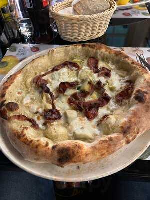 ‪pulcinella Restaurant‬