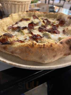 ‪pulcinella Restaurant‬