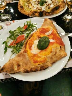 ‪pulcinella Restaurant‬