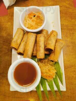 ‪max's Restaurant - Karama‬