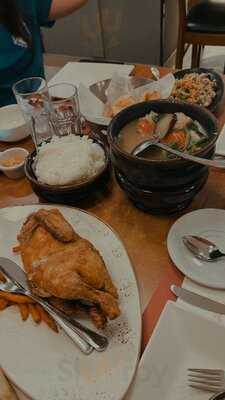 ‪max's Restaurant - Karama‬