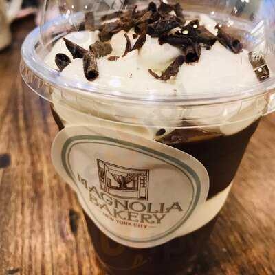 ‪magnolia Bakery‬