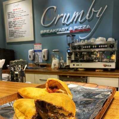 ‪crumby Breakfast & Pizza‬