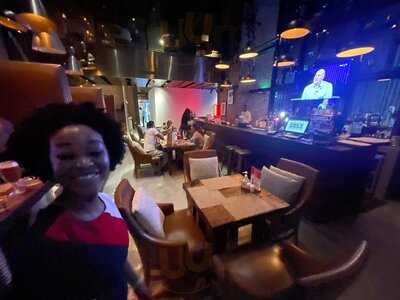 ‪ribs And Brews‬