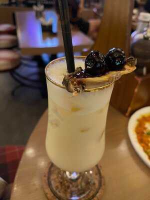 ‪the Stables Bar & Restaurant‬