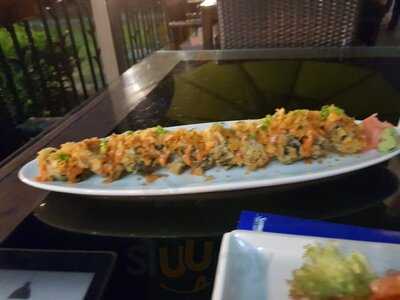 ‪sumo Sushi & Bento‬