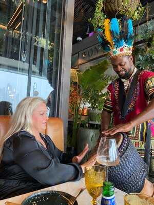 ‪the London Project‬