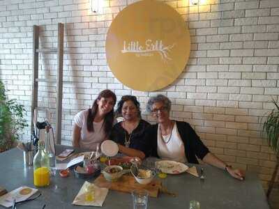 ‪little Erth By Nabz&g‬