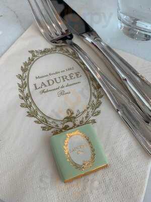 ‪laduree‬