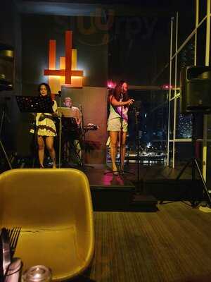 ‪up On The 10th‬