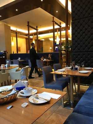 ‪biella - Mall Of Emirates‬