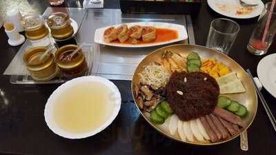 ‪pyongyang Okryu-gwan‬