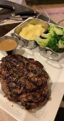 ‪the Butcher Shop & Grill‬