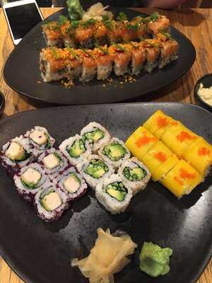 ‪sushiart Meadows‬