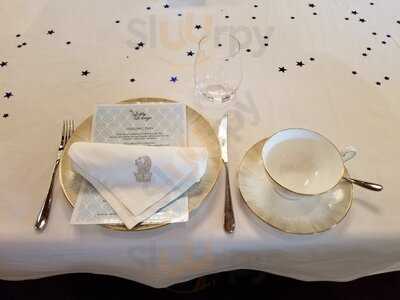 ‪the Lobby Lounge‬