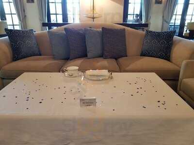 ‪the Lobby Lounge‬