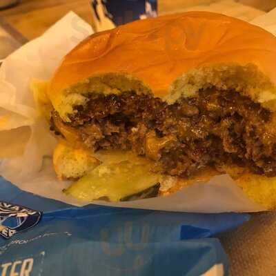 ‪elevation Burger‬