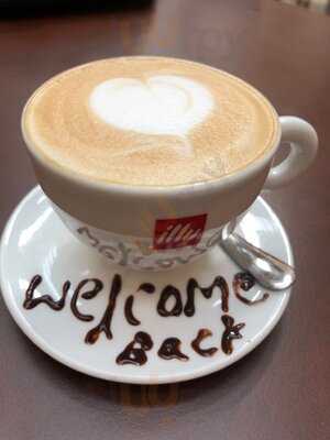 ‪espressamente Illy‬