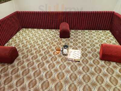 الرومانسية للمندي والمظبي والأكلات الشعبية