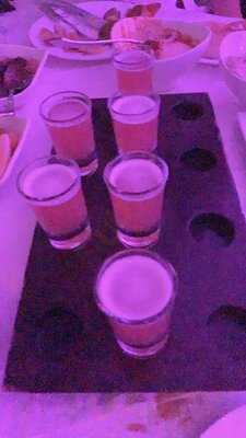 ‪nay Lebanese Restaurant & Lounge‬