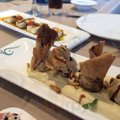 ‪nay Lebanese Restaurant & Lounge‬