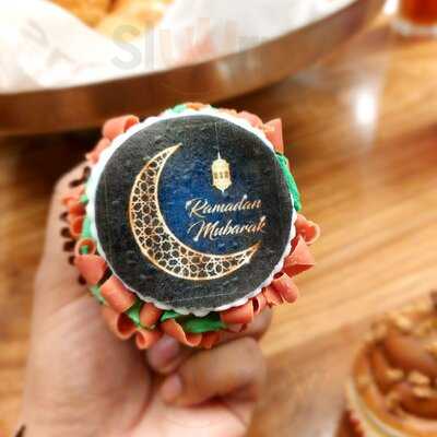 ‪famous Dave's Barbeque‬