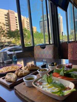 مطعم ومقهى الشرفة - دبي