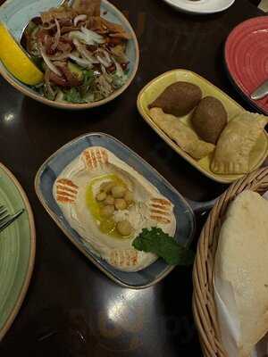 مطعم ومقهى الشرفة - دبي