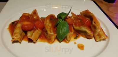 ‪luciano's Italian Restaurant‬