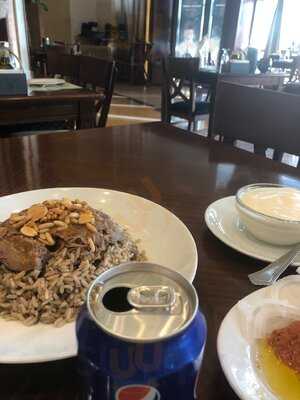 ‪al Halab Restaurant And Sweets‬