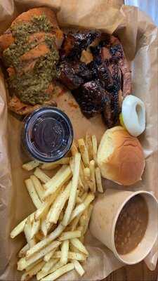 ‪dickey's Barbecue Pit‬