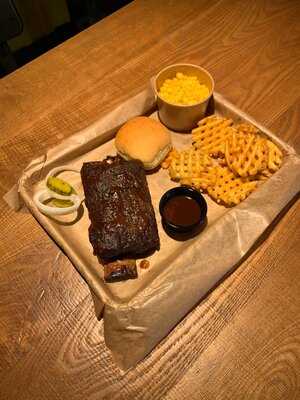 ‪dickey's Barbecue Pit‬