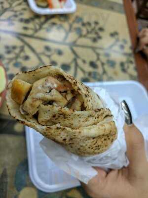 ‪al Reef Lebanese Restaurant & Grills‬